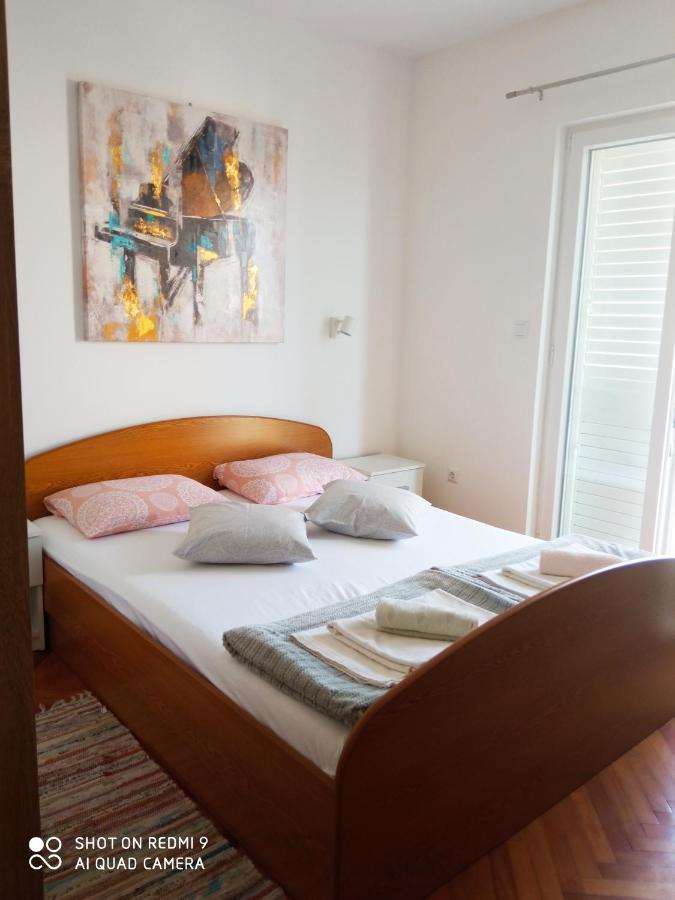 Guesthouse Kod Irene Gradac  Buitenkant foto