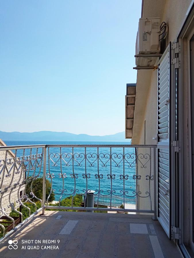 Guesthouse Kod Irene Gradac  Buitenkant foto