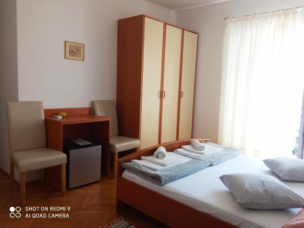 Guesthouse Kod Irene Gradac  Buitenkant foto