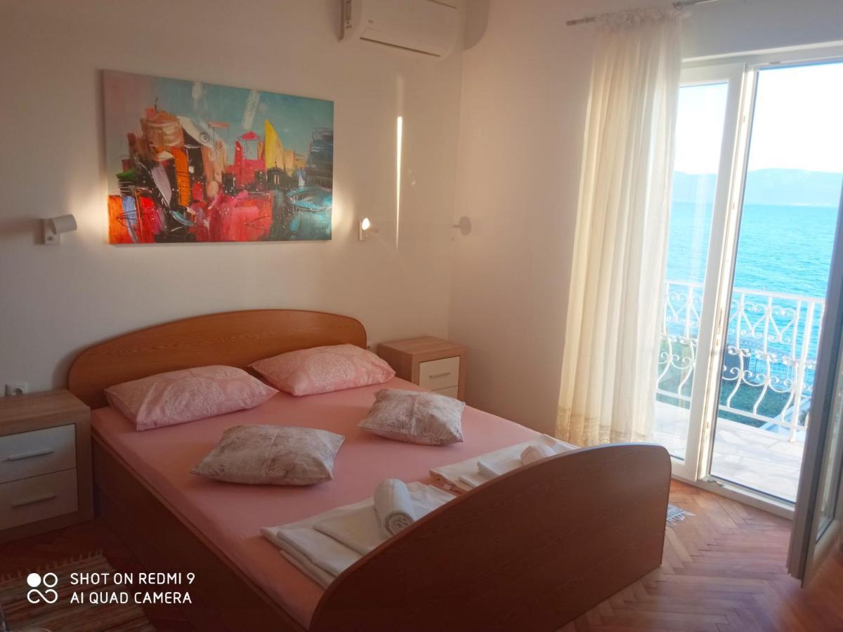 Guesthouse Kod Irene Gradac  Buitenkant foto